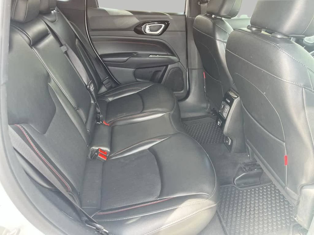 Used 2023 Jeep Compass Trailhawk AWD/4WD image 14