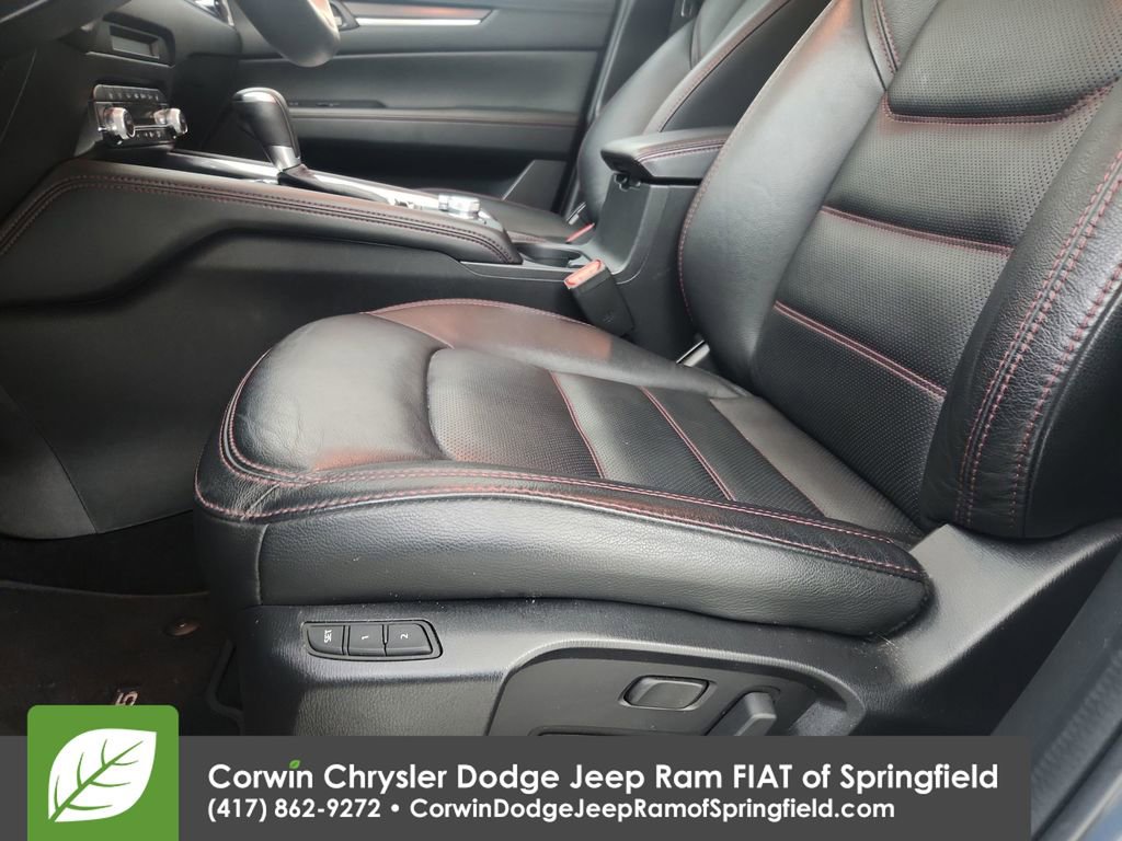 Used 2025 MAZDA CX-5 Carbon Edition image 19