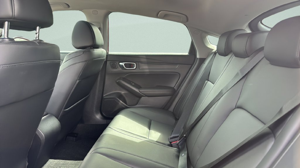 Used 2025 Acura Integra FWD image 33