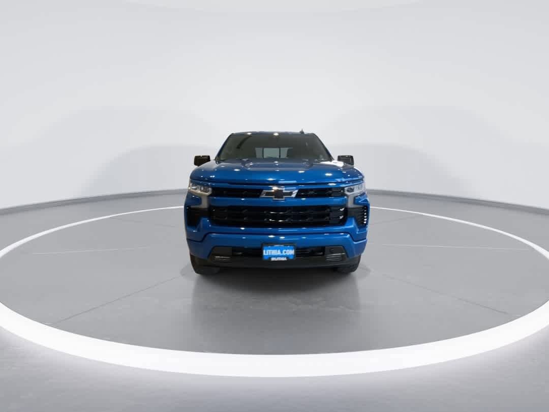 Used 2022 Chevrolet Silverado 1500 RST w/ Convenience Package II AWD/4WD image 3