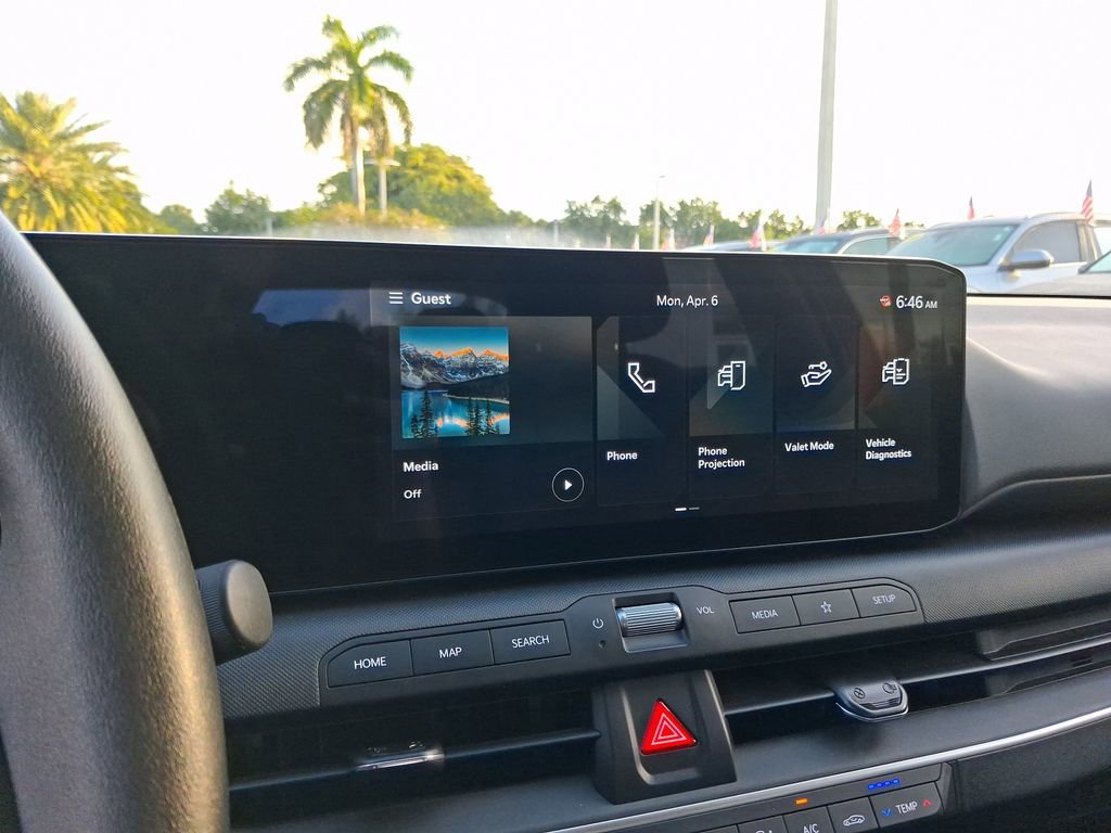 Used 2025 Kia K4 LXS image 21