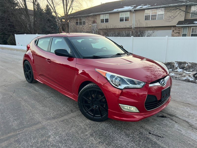 Used 2013 Hyundai Veloster RE:MIX Edition image 2