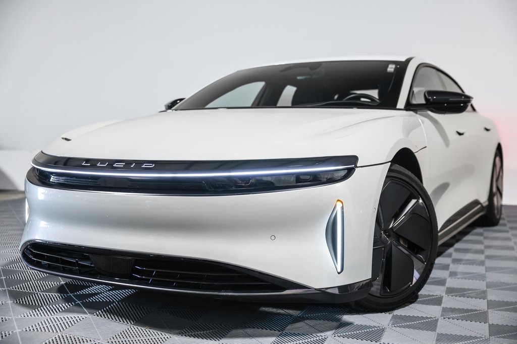 Used 2024 Lucid Air Pure image 10