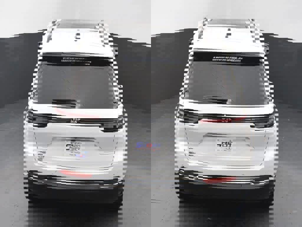 New 2024 Jeep Grand Cherokee Limited 4xe image 36