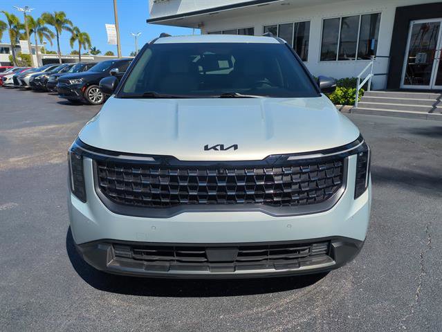 Used 2025 Kia Carnival SX Prestige image 13