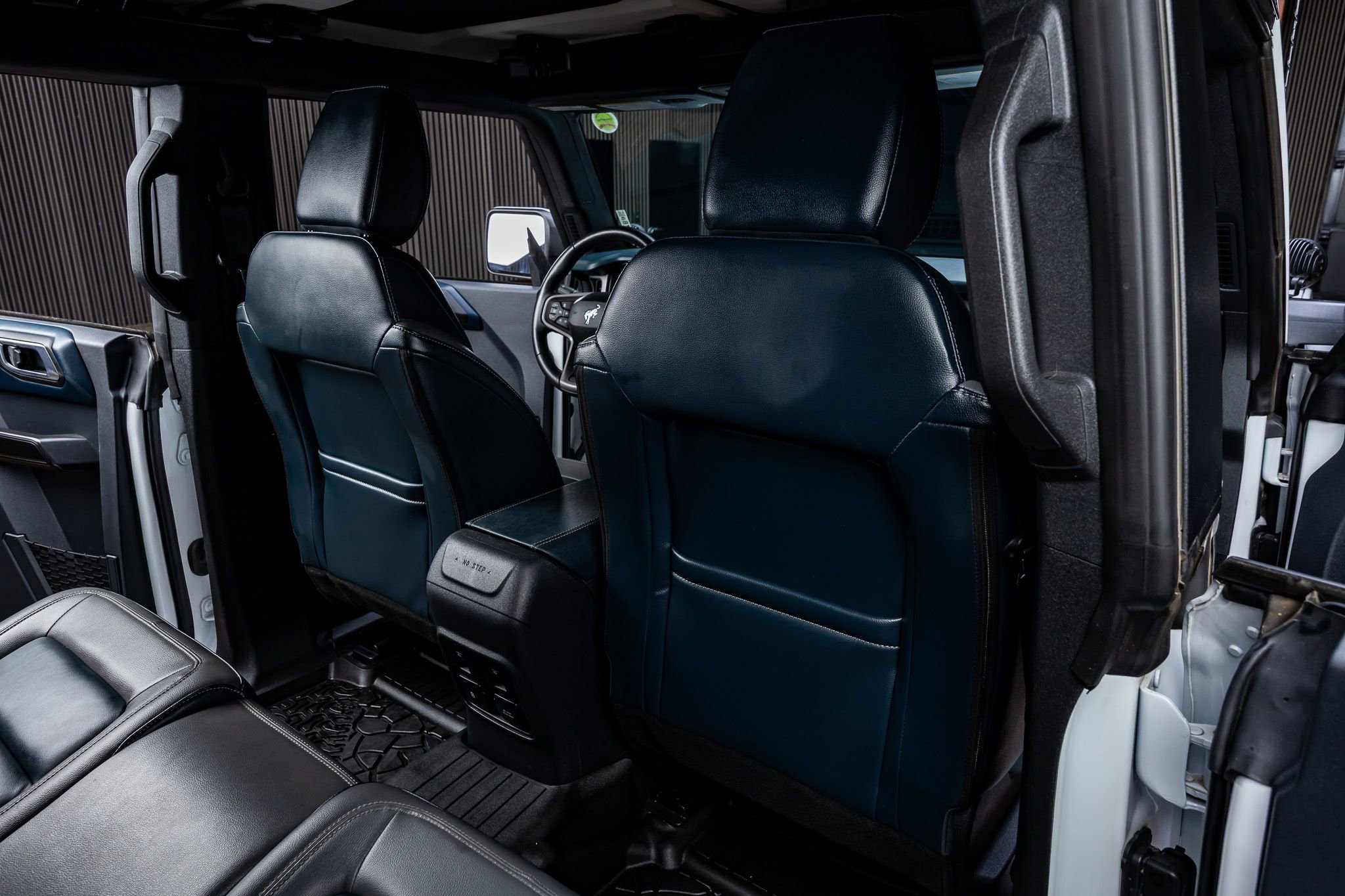 Used 2024 Ford Bronco Outer Banks image 33