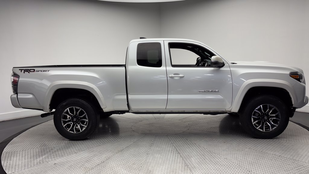 Certified 2022 Toyota Tacoma TRD Sport RWD image 32
