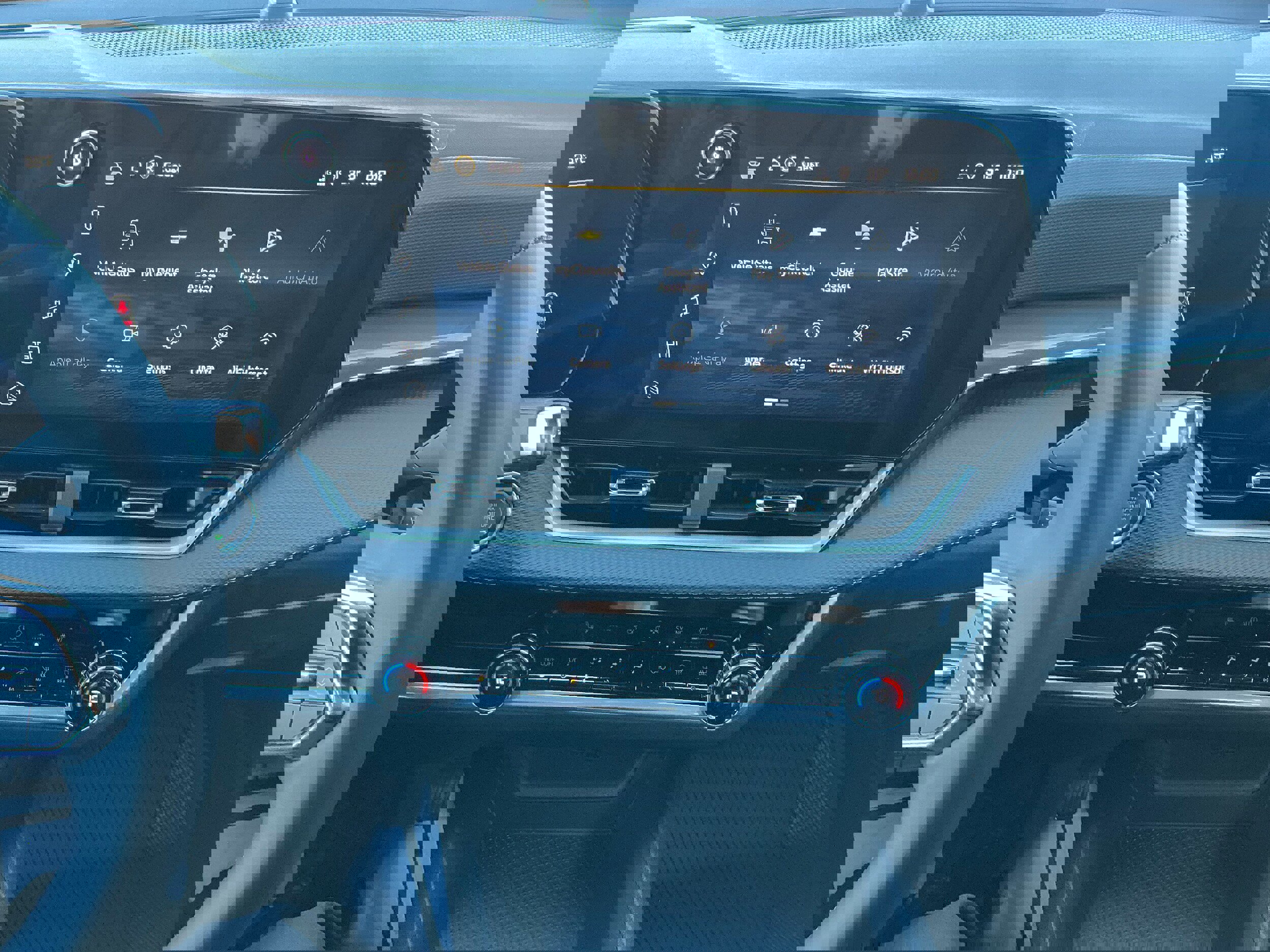 New 2026 Chevrolet Equinox LT w/ Convenience Package II image 7