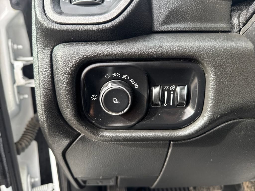 Used 2020 RAM 2500 Tradesman w/ Protection Group image 14