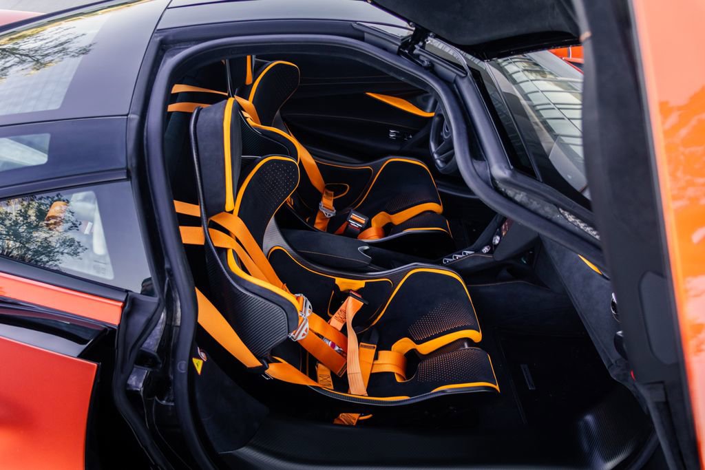 Used 2024 McLaren 750S image 11