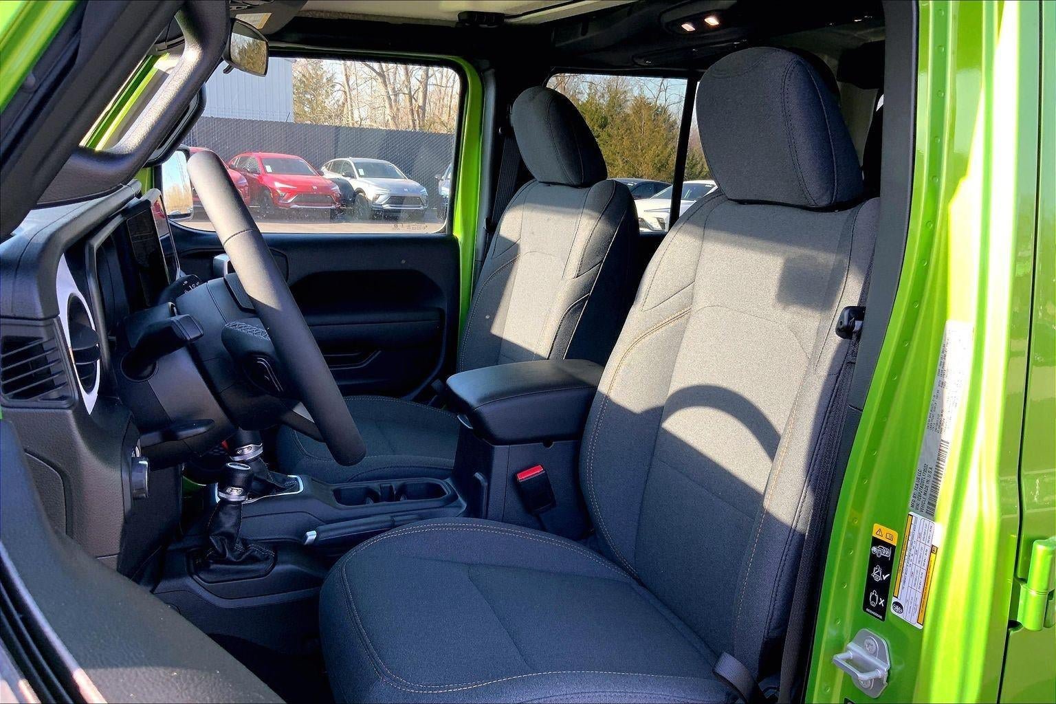 New 2026 Jeep Gladiator Sport AWD/4WD image 9