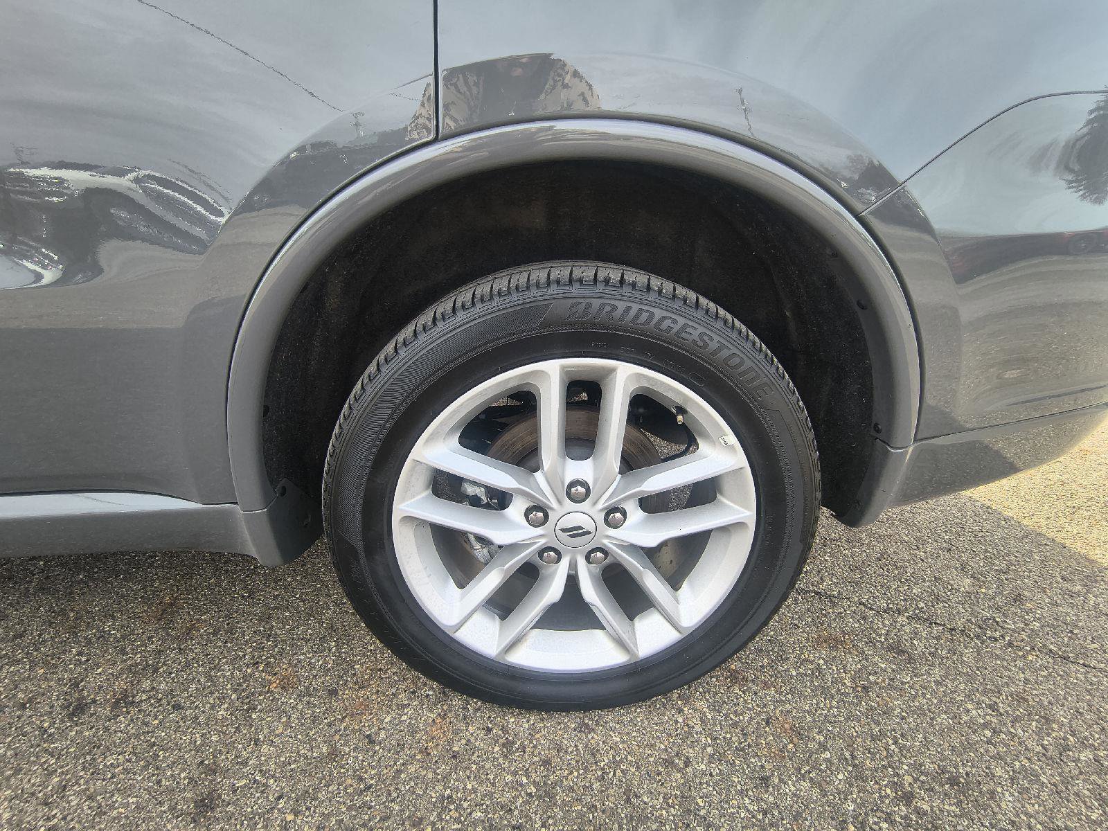 Used 2025 Dodge Durango GT image 35