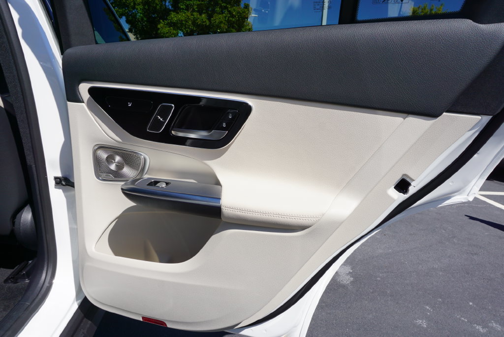Certified 2026 Mercedes-Benz GLC 300 4MATIC image 54