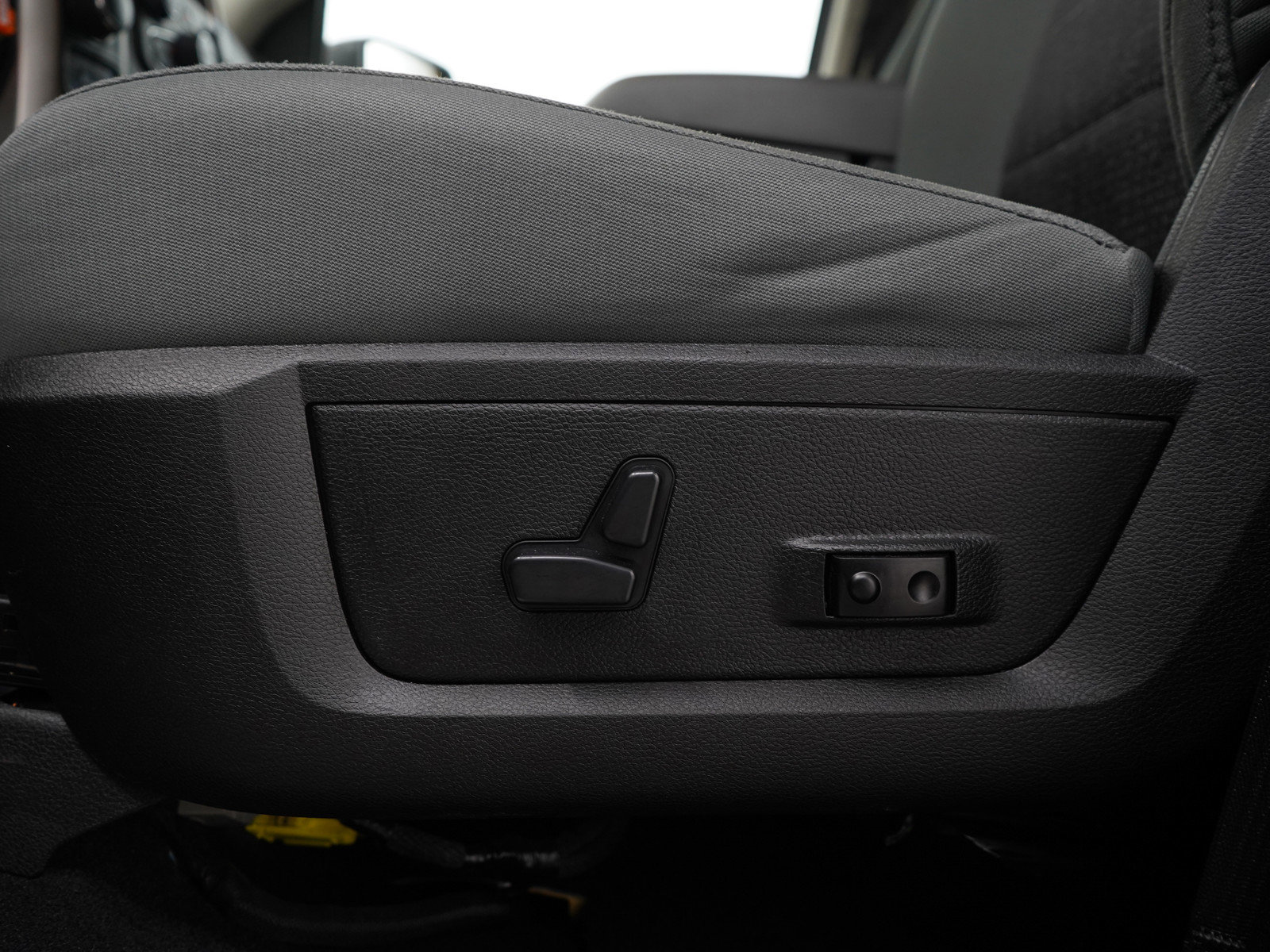 Used 2020 RAM 1500 Classic Warlock AWD/4WD image 21
