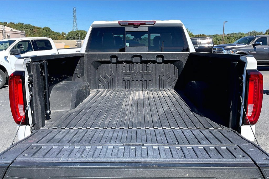 Used 2023 GMC Sierra 1500 Denali Ultimate AWD/4WD image 9