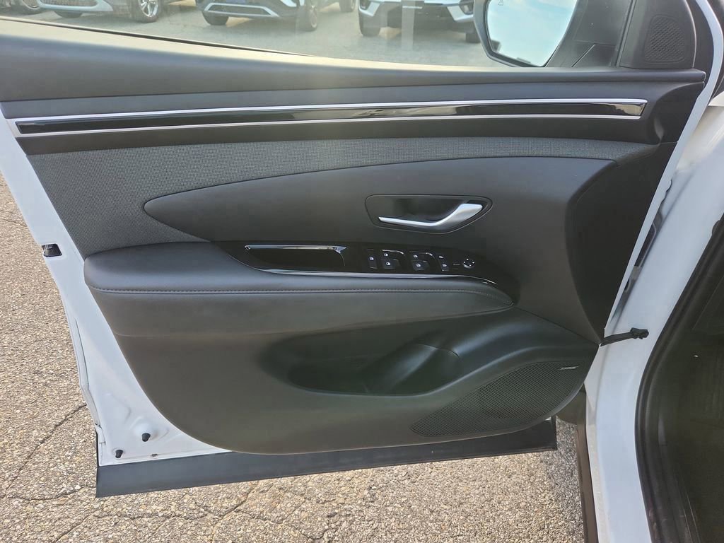 Used 2024 Hyundai Santa Cruz Limited image 12