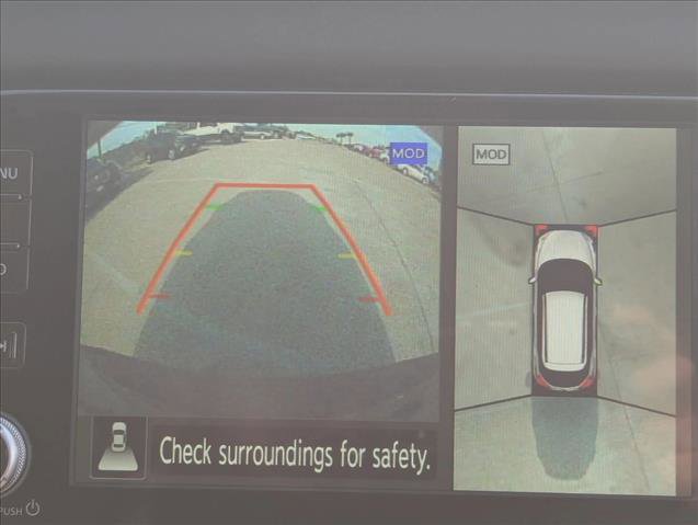 Used 2023 Nissan Kicks SR w/ SR Premium Package image 12