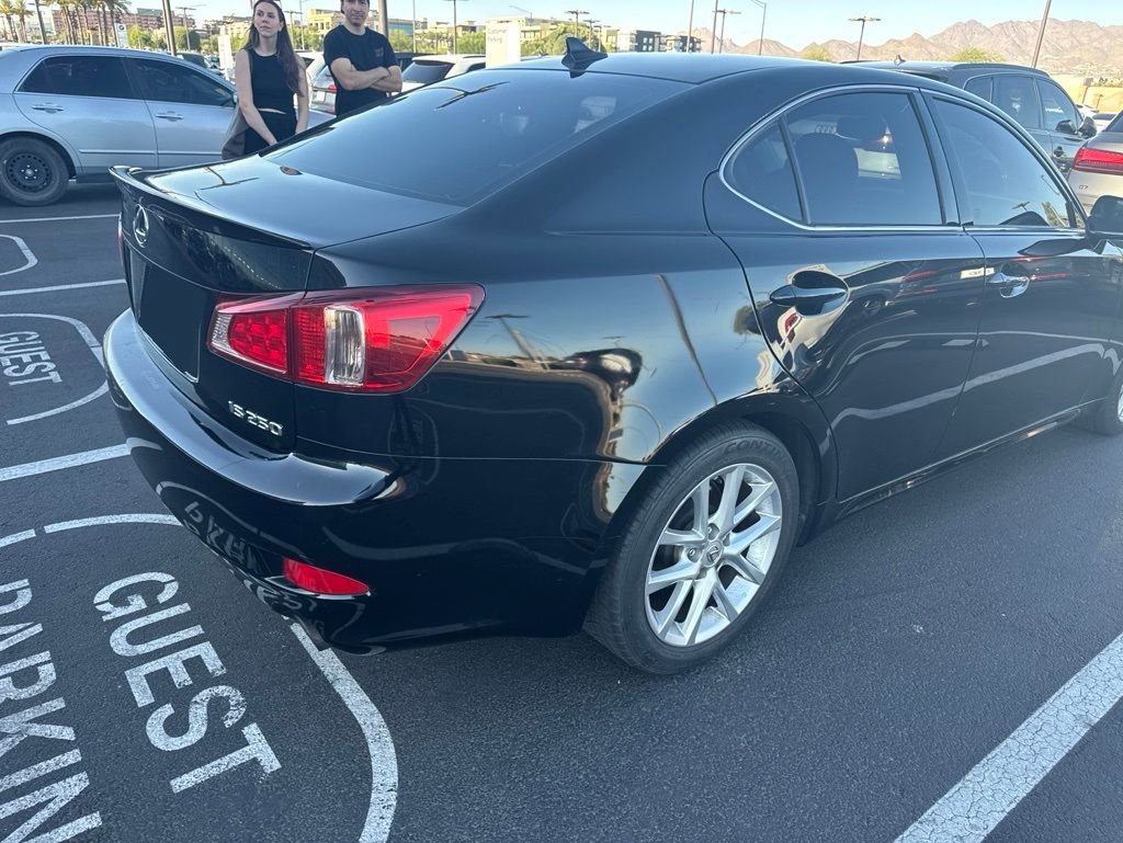 Used 2012 Lexus IS 250 w/ Premium Pkg Value Edition RWD image 4