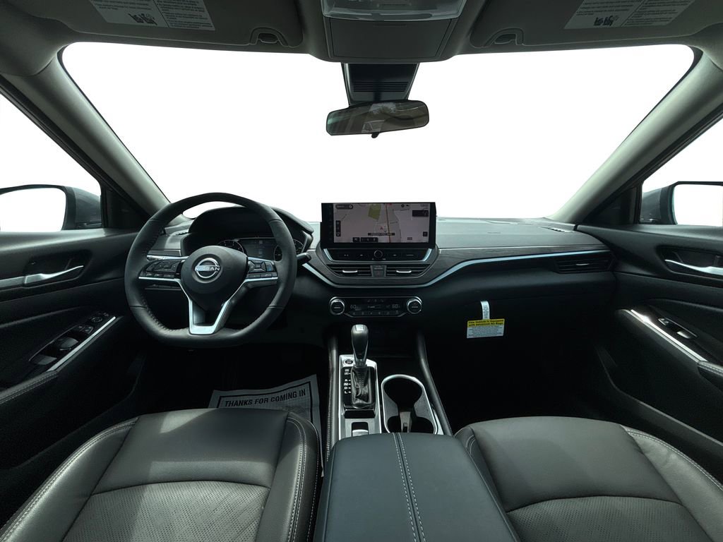New 2025 Nissan Altima 2.5 SL image 9