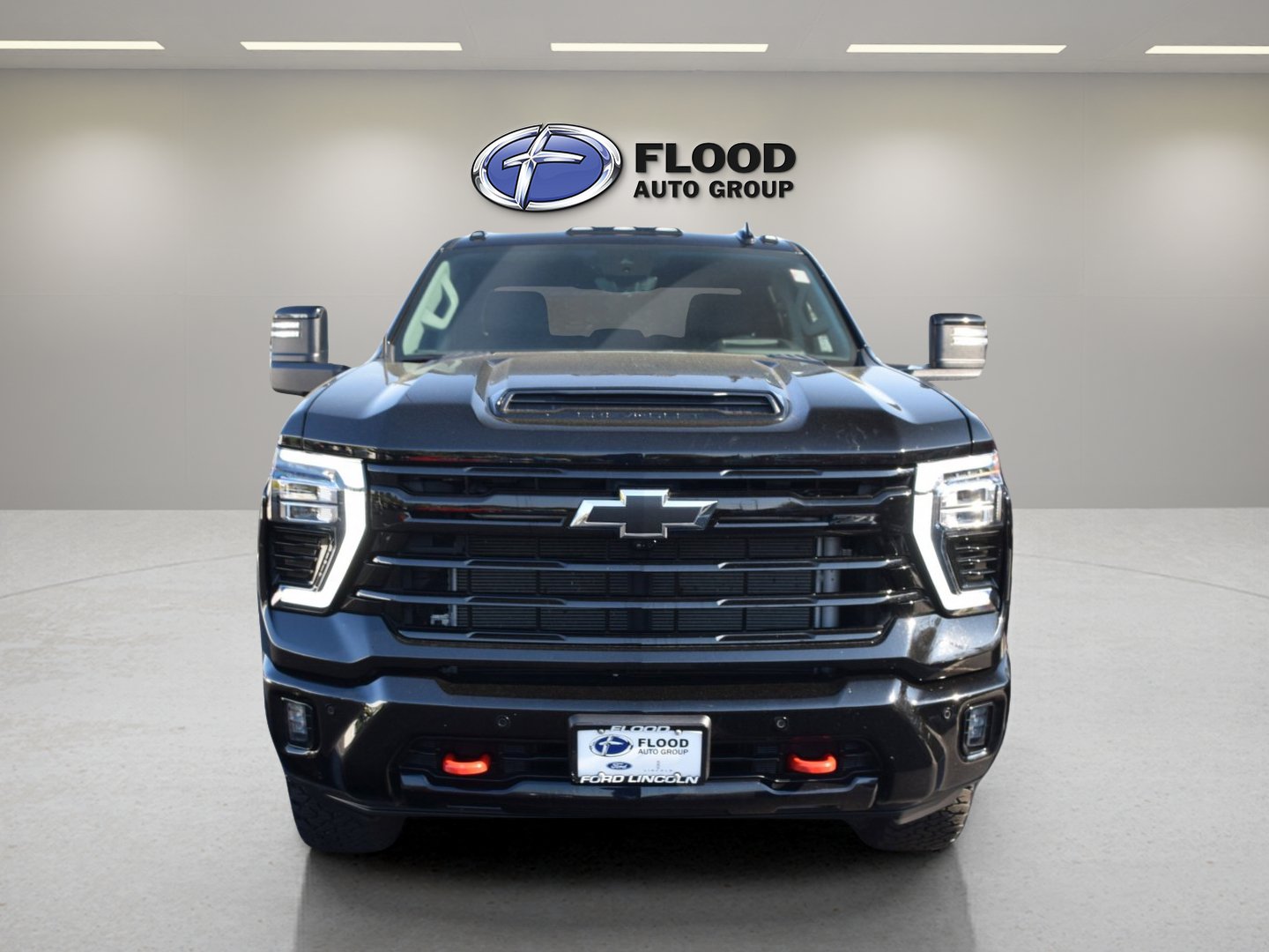 Used 2025 Chevrolet Silverado 2500 LTZ w/ LTZ Plus Package AWD/4WD video 2