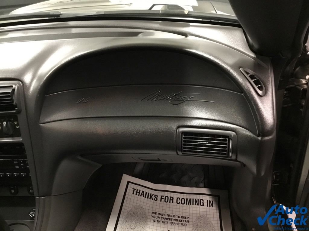 Used 2001 Ford Mustang GT image 38