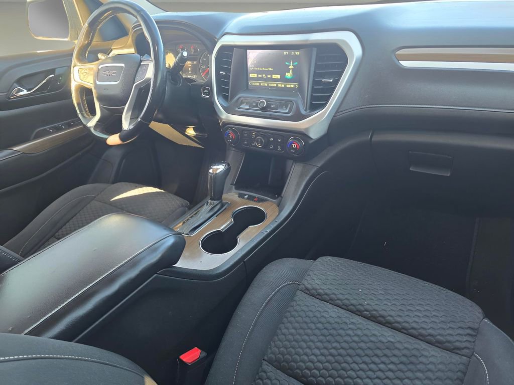 Used 2019 GMC Acadia SLE w/ LPO, Cargo Package image 26