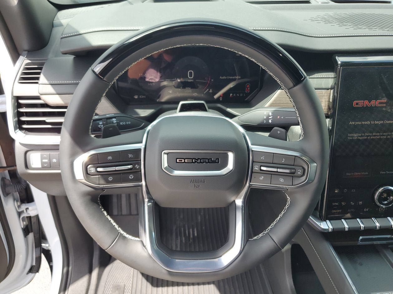 New 2026 GMC Acadia Denali w/ Super Cruise Package FWD image 21