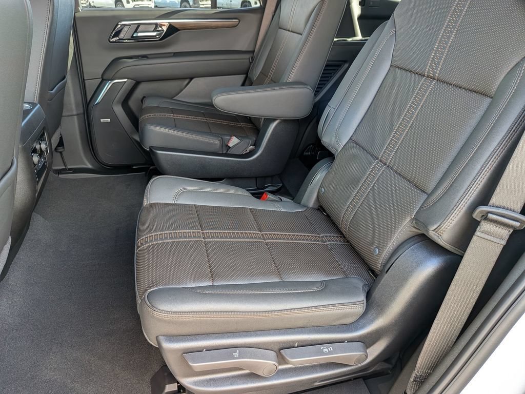 New 2026 Chevrolet Tahoe High Country AWD/4WD image 26