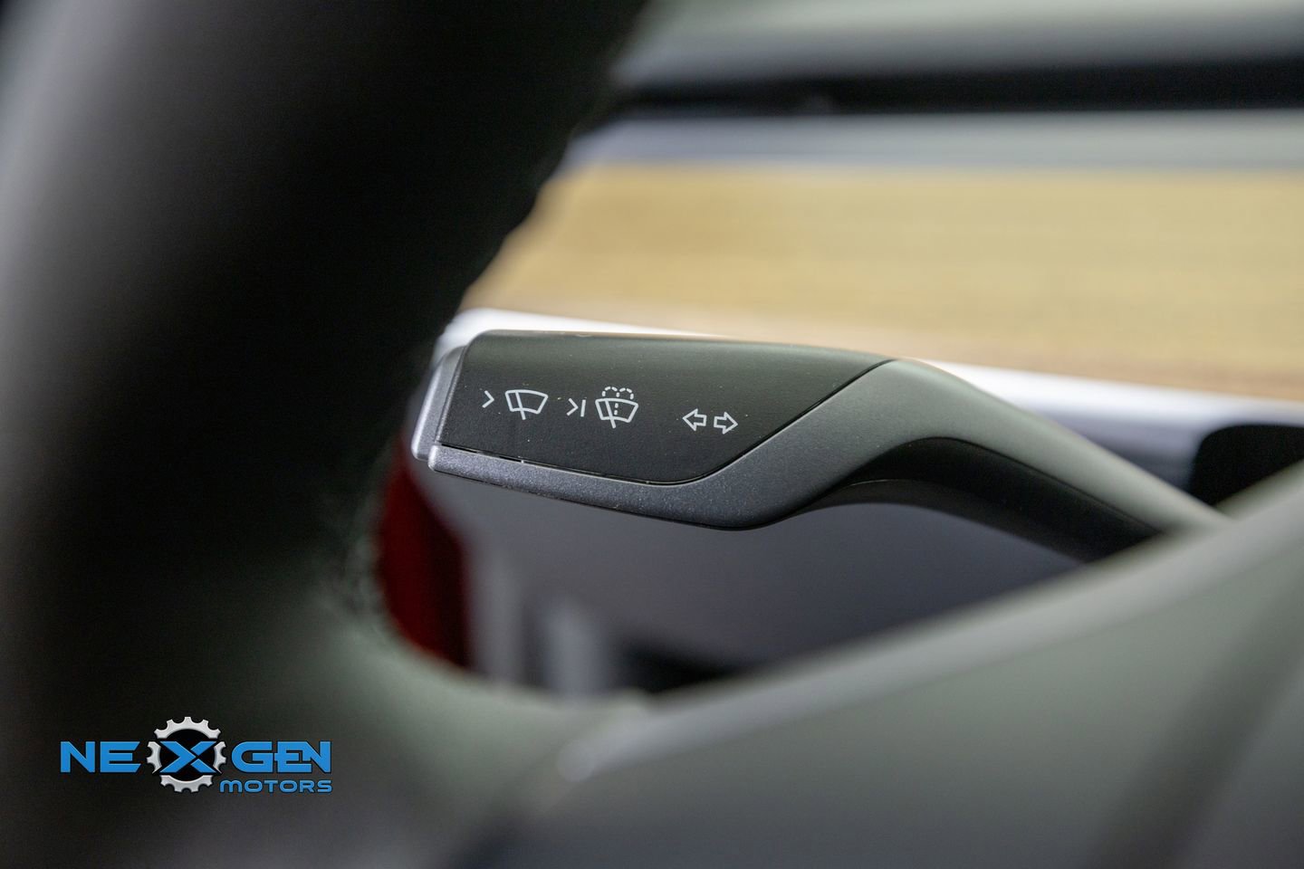 Used 2023 Tesla Model Y Long Range AWD/4WD image 15