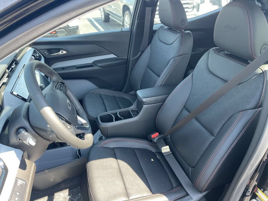 New 2027 Chevrolet Bolt RS FWD image 11