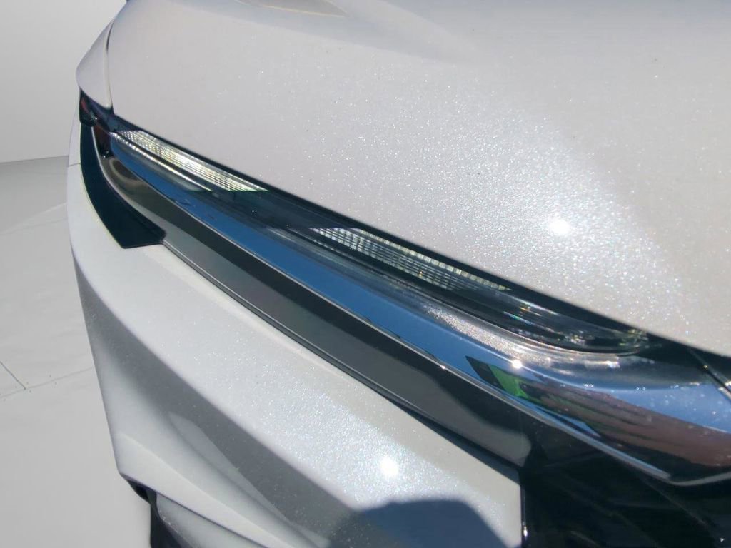 Used 2025 Honda CR-V EX image 26