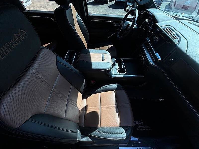 Used 2024 Chevrolet Silverado 3500 High Country image 57