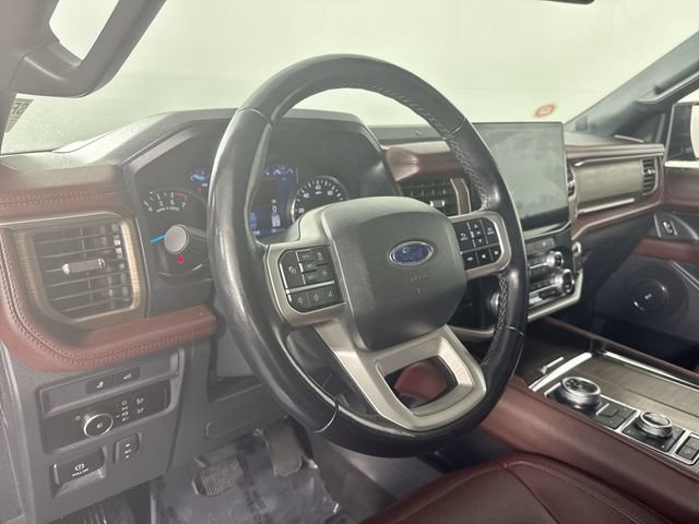 Used 2024 Ford Expedition Max Limited AWD/4WD image 24