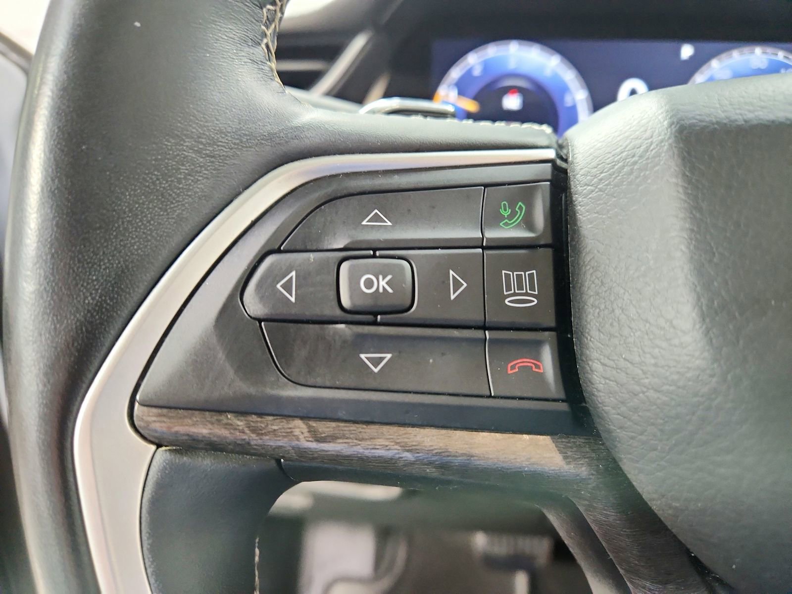 Used 2021 Jeep Grand Cherokee L Limited w/ Trailer Tow Group (B) image 25