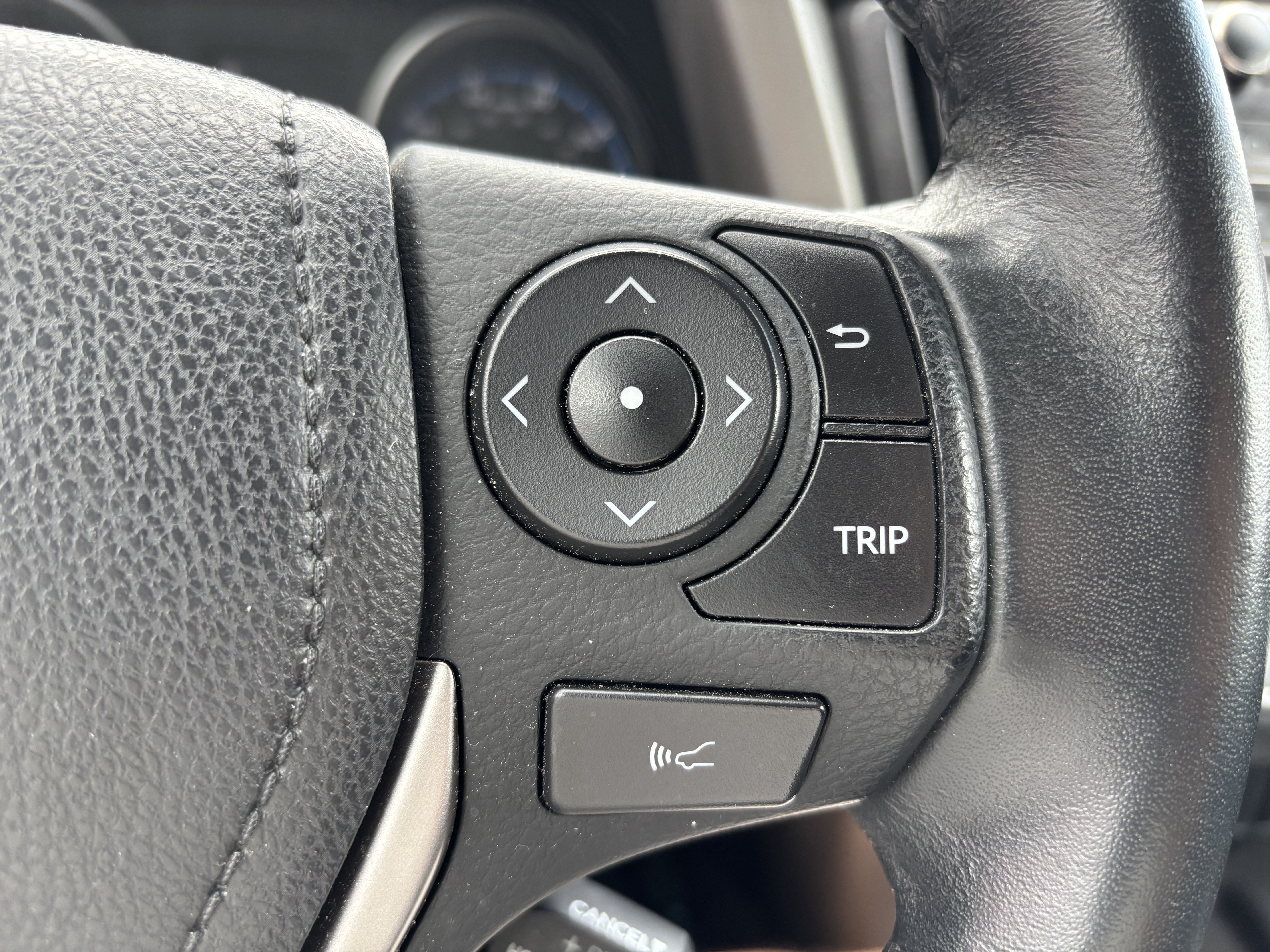 Used 2018 Toyota RAV4 Adventure w/ Plus Extra Value Package AWD/4WD image 20