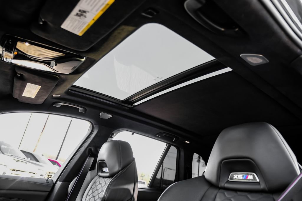 Used 2020 BMW X5 M Competition w/ Executive Package image 23