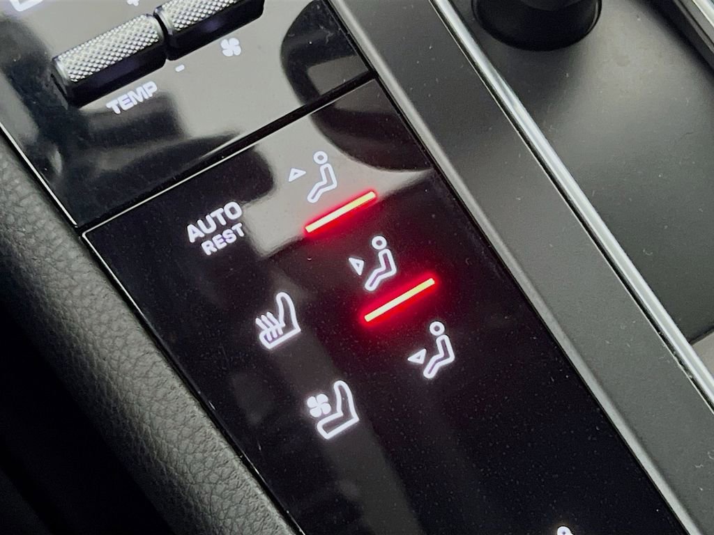 Certified 2023 Porsche Macan S image 23