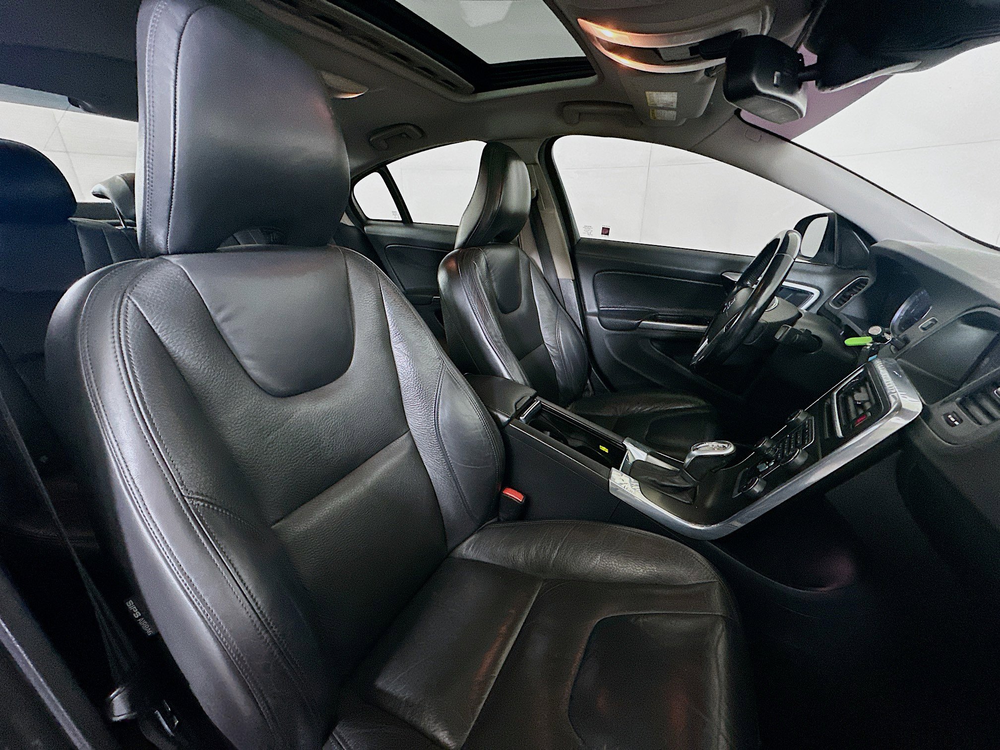 Used 2013 Volvo S60 T5 image 28