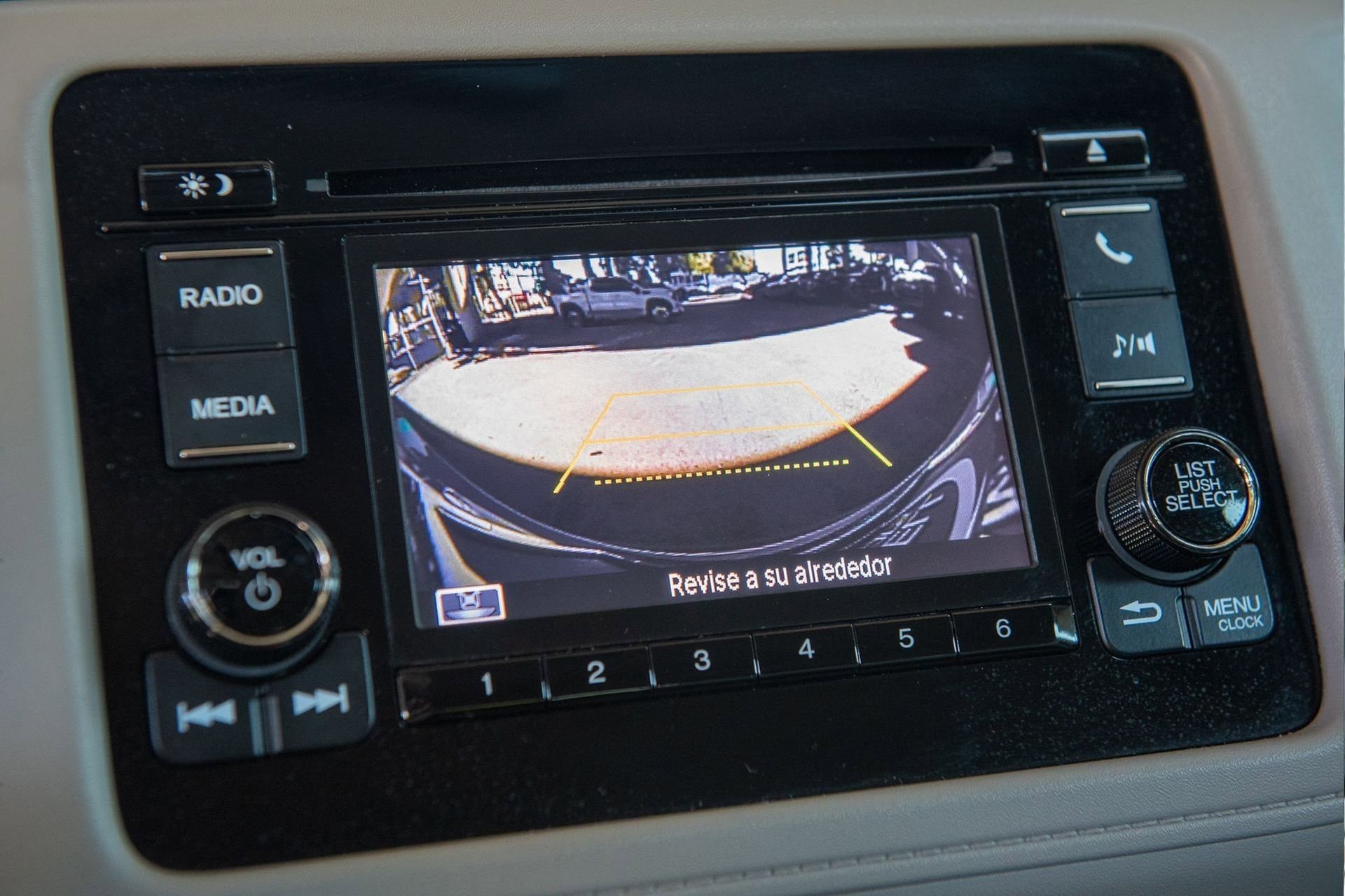 Used 2022 Honda HR-V LX image 26