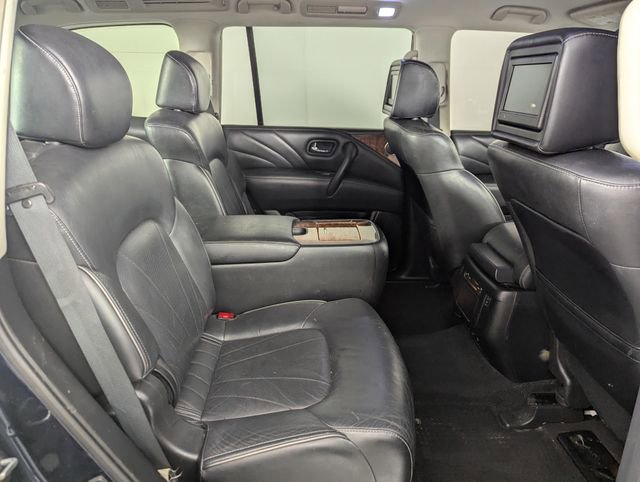 Used 2015 INFINITI QX80 Limited image 19