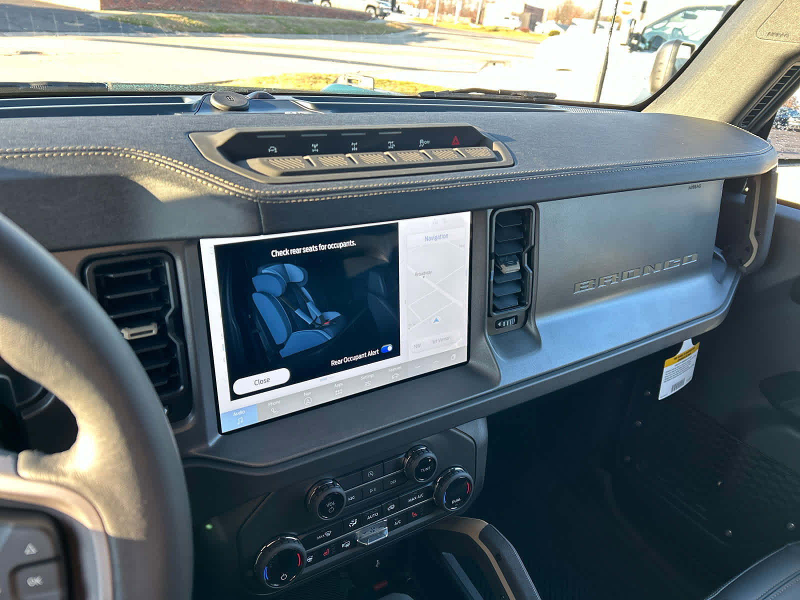 New 2025 Ford Bronco Badlands w/ Sasquatch Package image 56