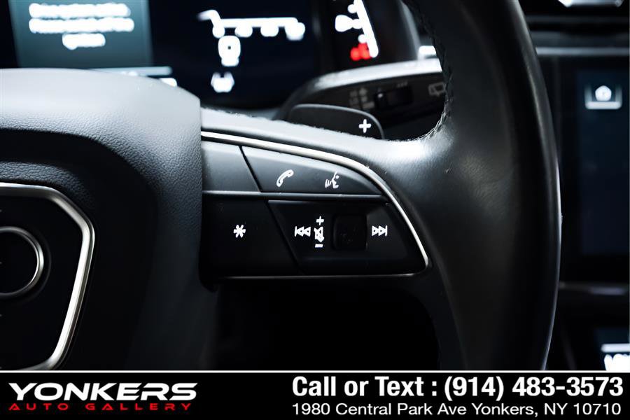 Used 2021 Audi Q7 3.0T Prestige w/ Prestige Package image 42