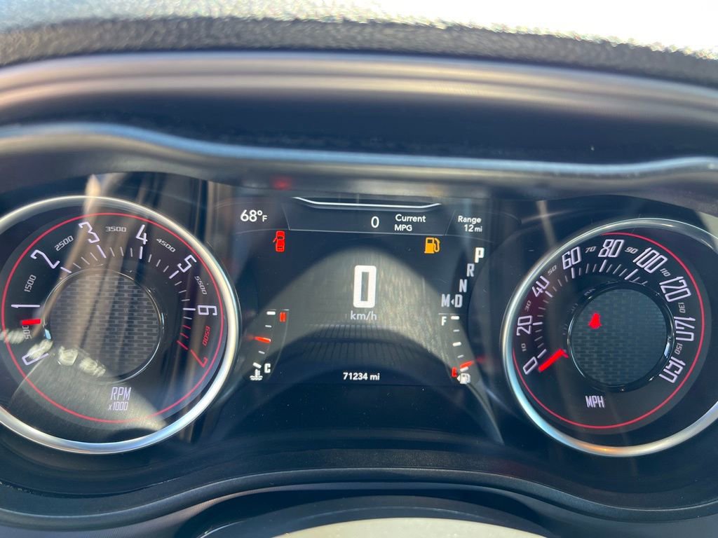 Used 2023 Dodge Challenger SXT image 23