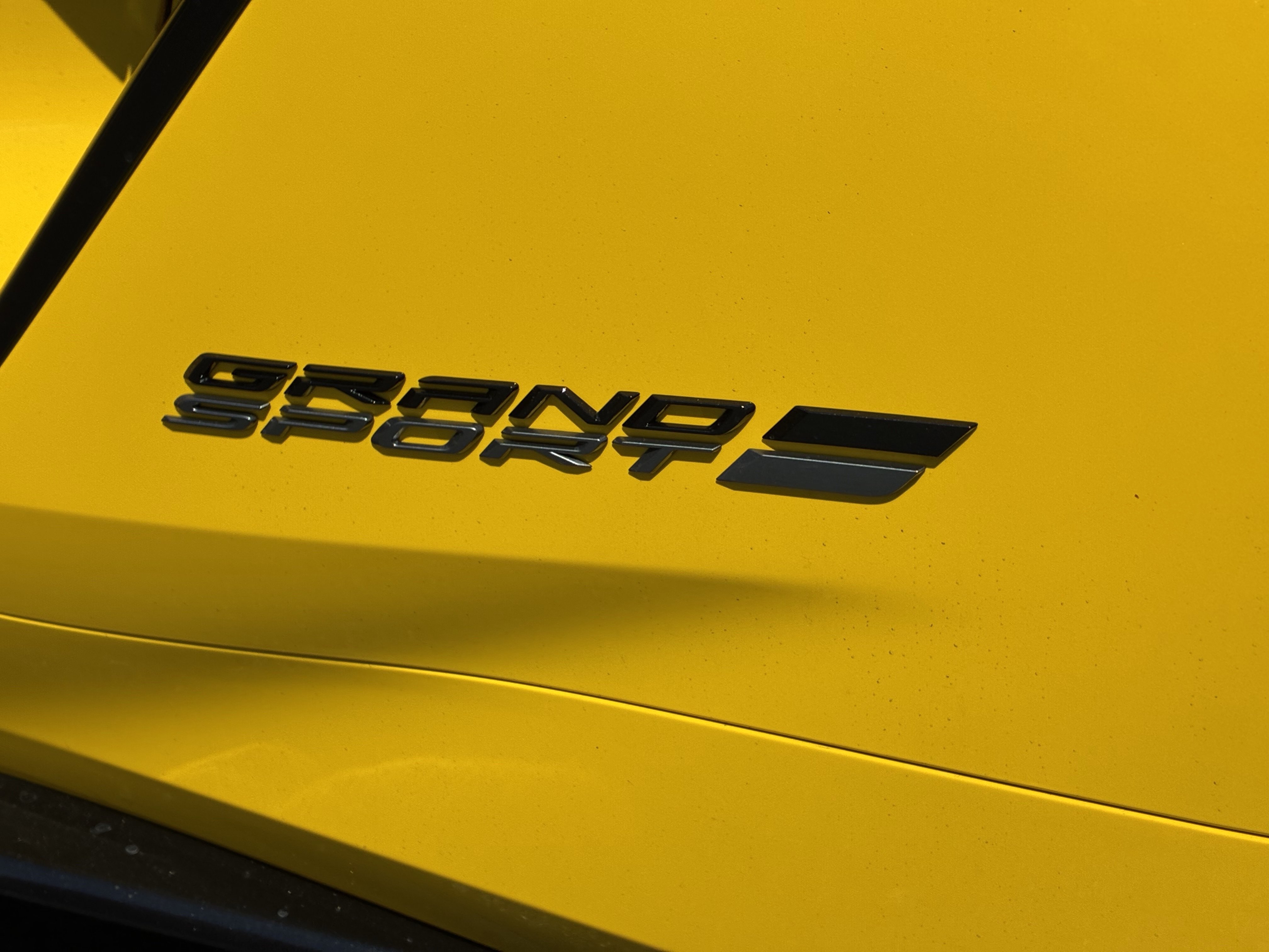 New 2027 Chevrolet Corvette Grand Sport w/ Stealth Interior Trim Package RWD image 11