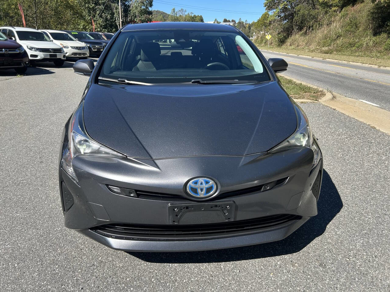 Used 2017 Toyota Prius Two image 12