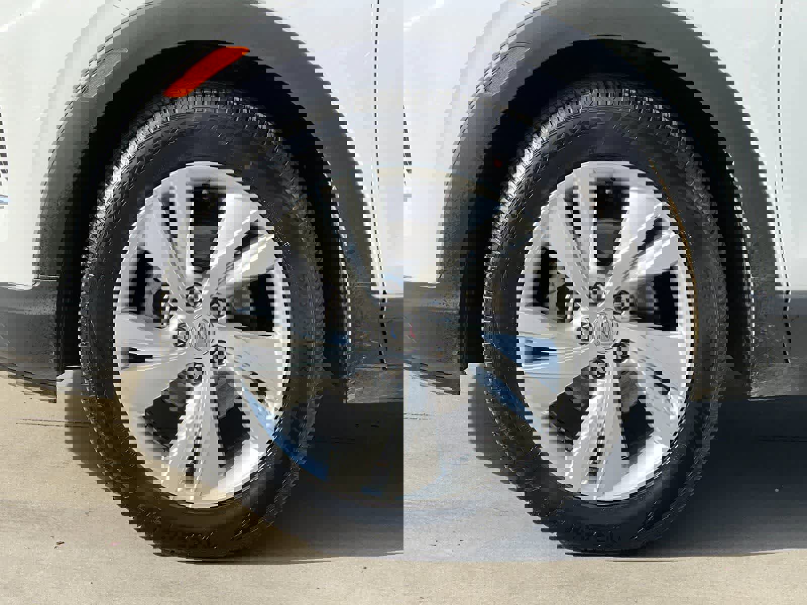 Used 2024 Buick Encore GX Preferred image 26