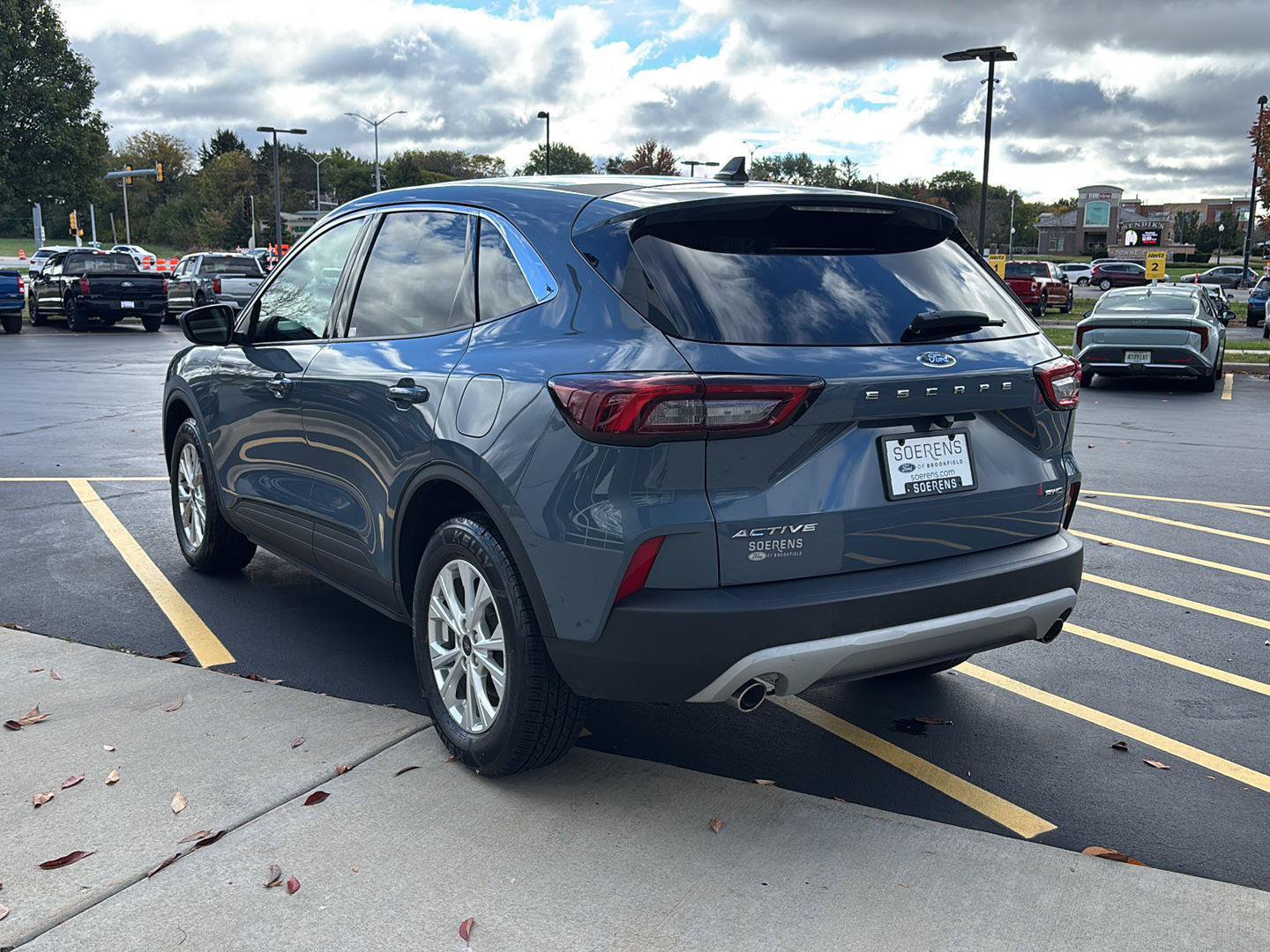 Used 2023 Ford Escape Active AWD/4WD image 7