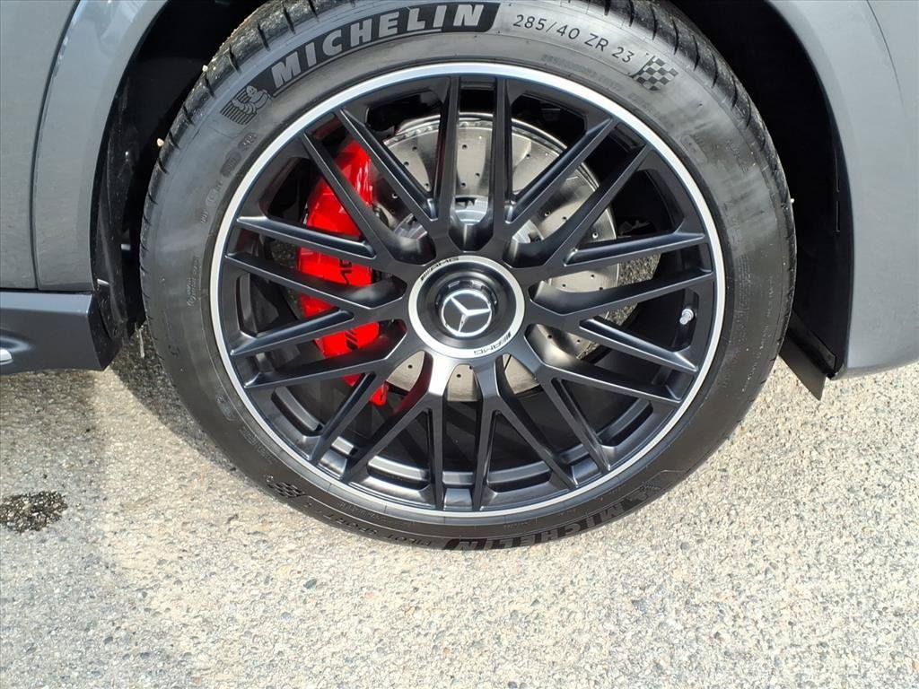 New 2026 Mercedes-Benz GLS 63 AMG 4MATIC image 5