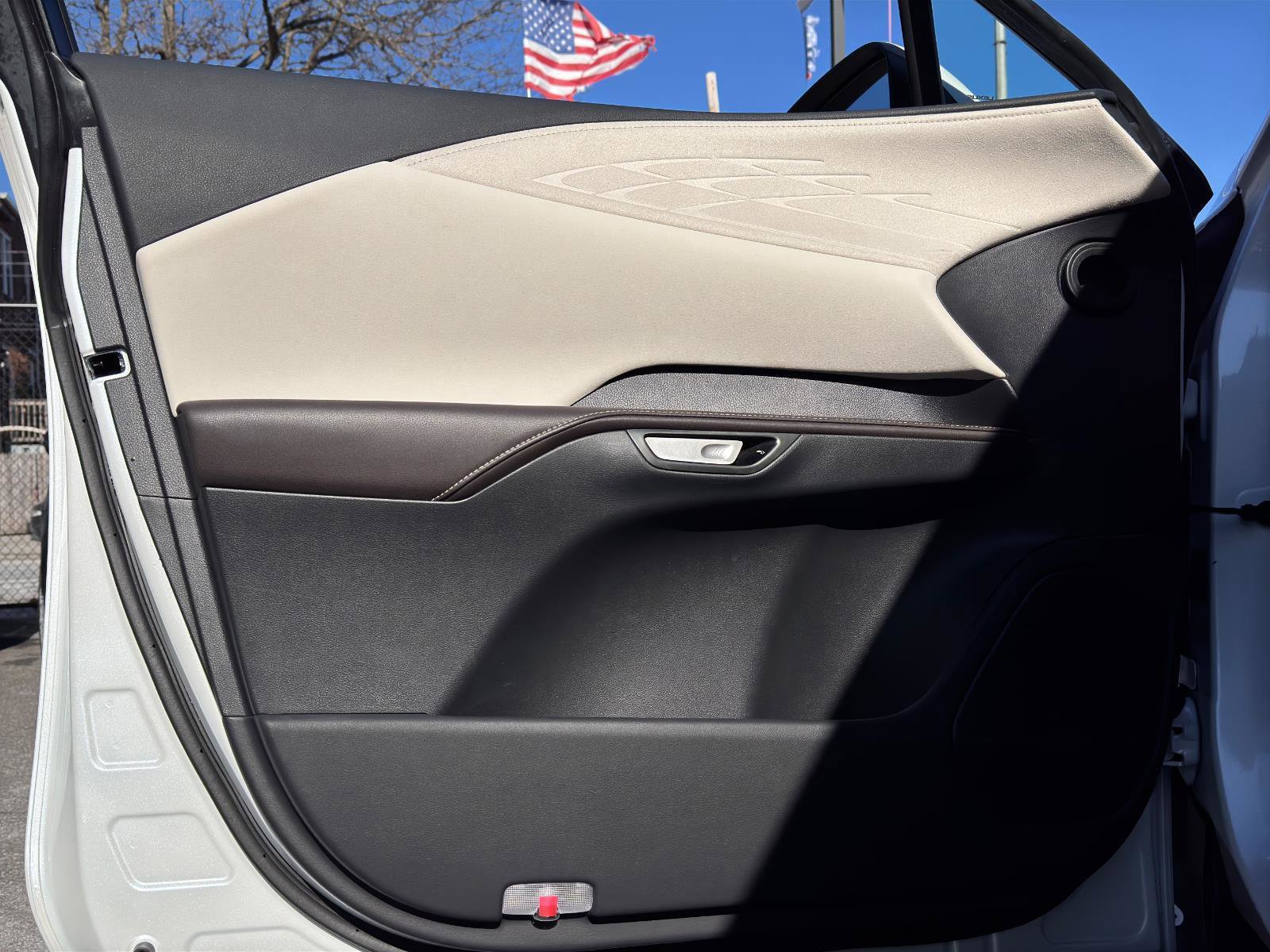 Used 2023 Lexus RX 350 w/ Accessory Package (Z1) image 16