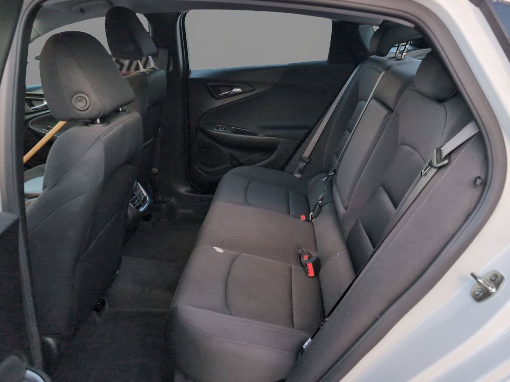 Used 2025 Chevrolet Malibu LT image 10